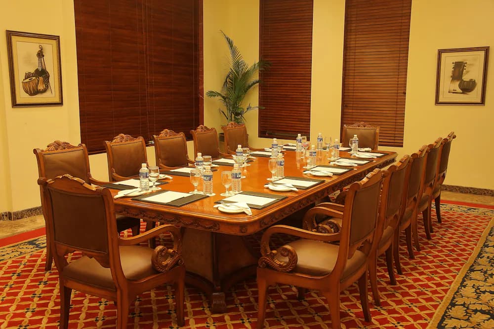 Meeting facility