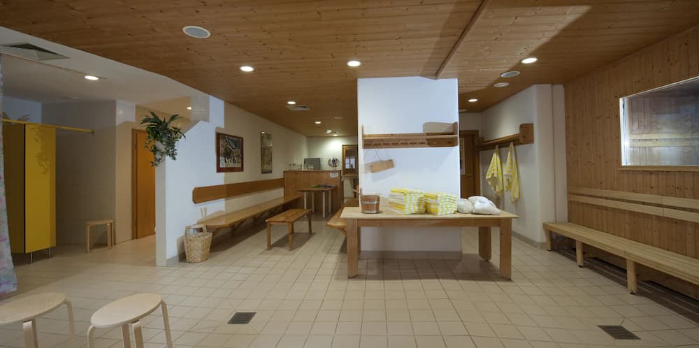 Steam room