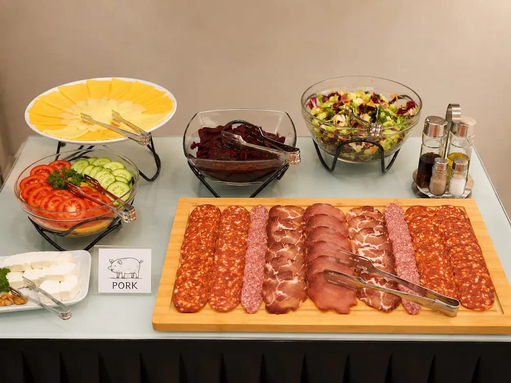 Breakfast buffet