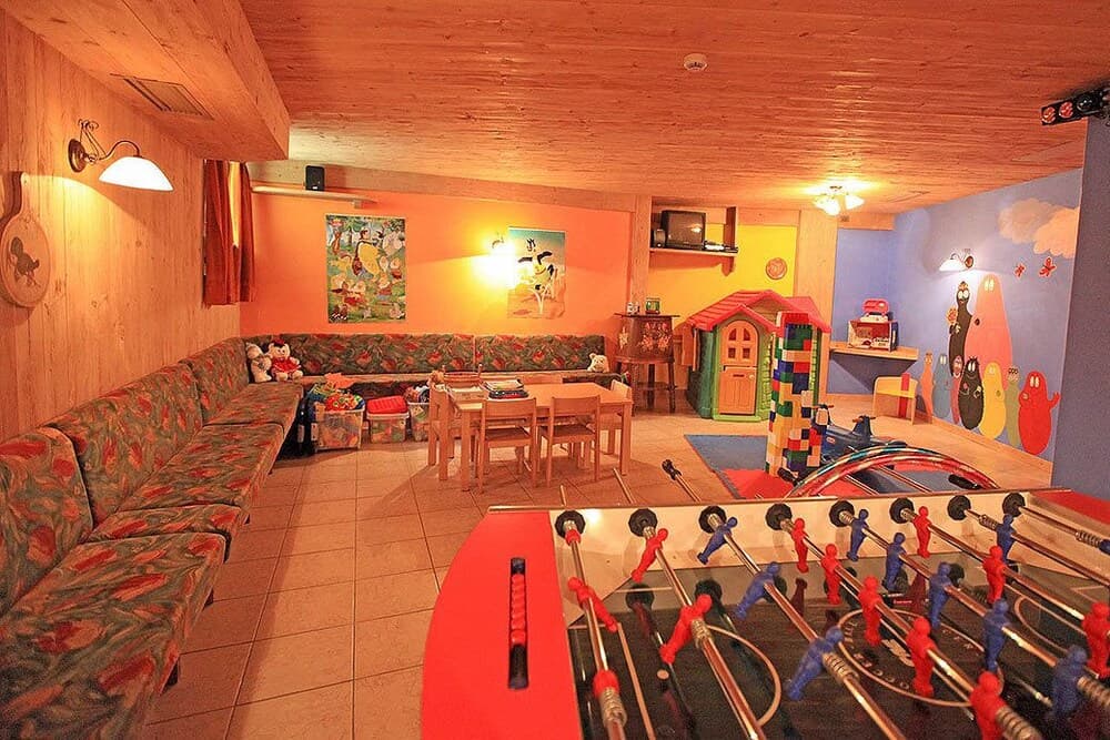 Children's play area - indoor