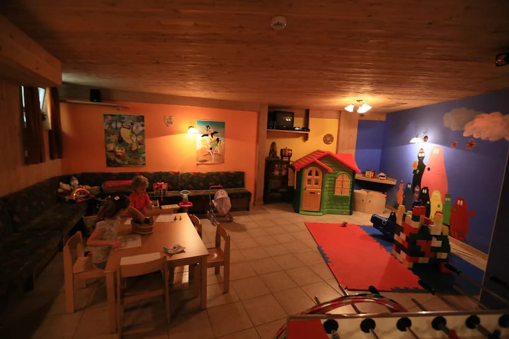 Children's play area - indoor