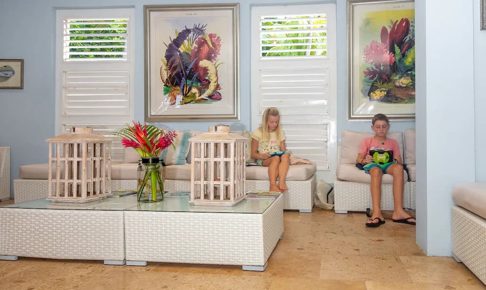 Lobby sitting area
