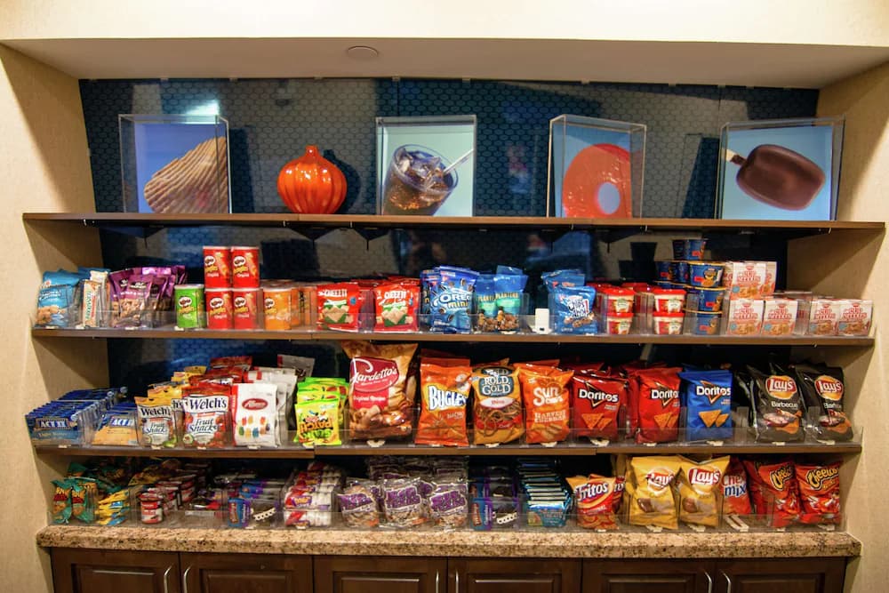 Snack bar