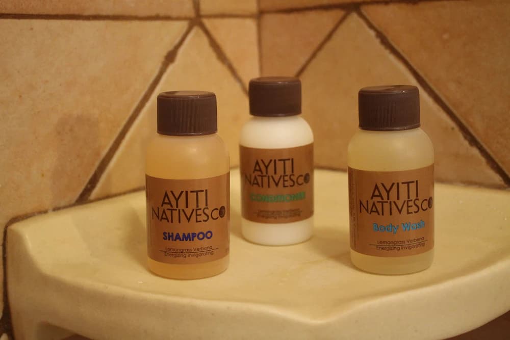 Bathroom amenities
