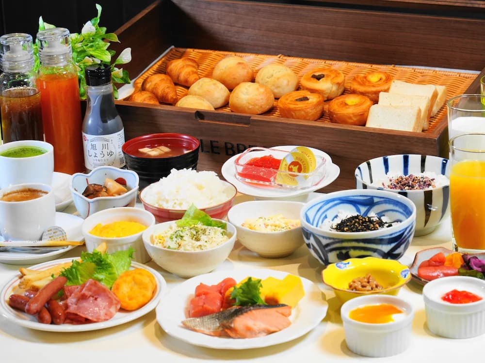 Breakfast buffet