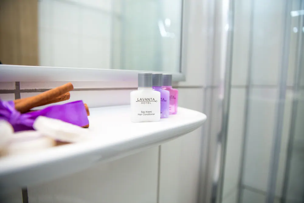 Bathroom amenities