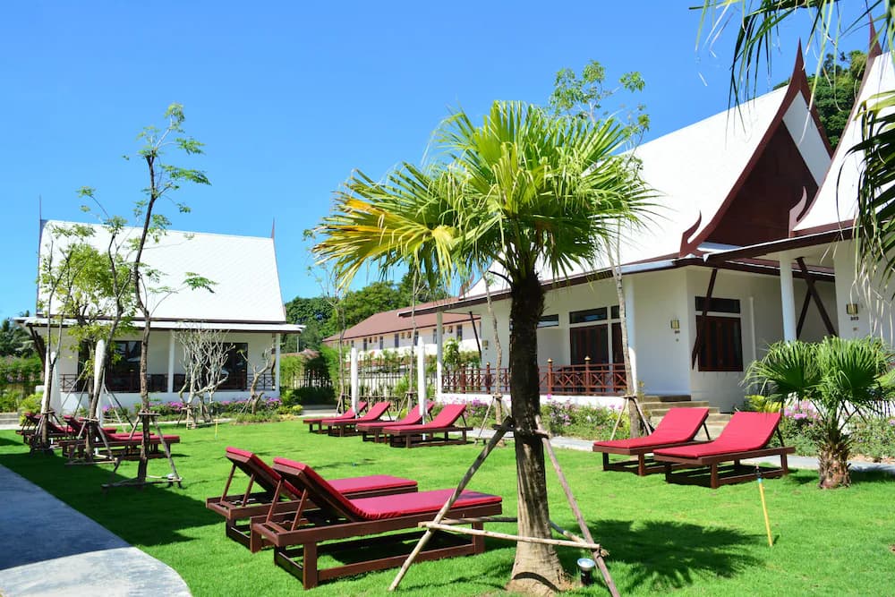 Sundeck