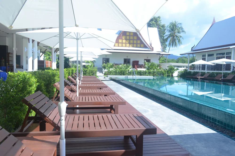 Sundeck