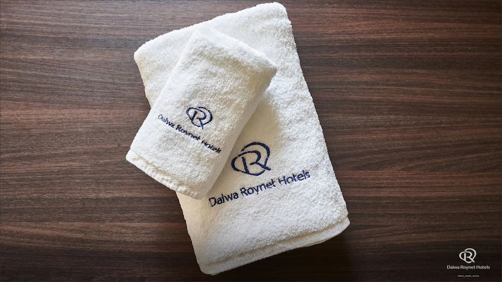 Bathroom amenities