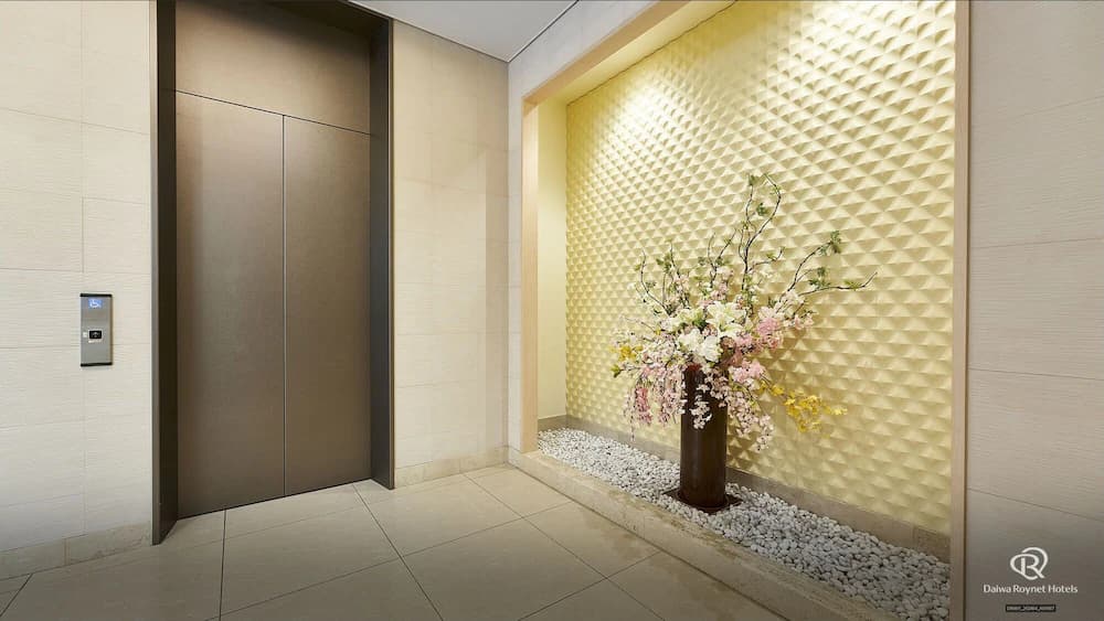 Elevator