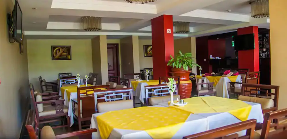 Breakfast area