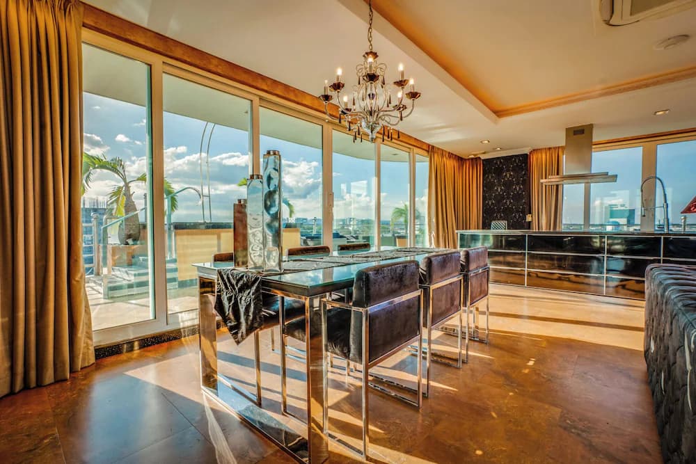 In-room dining
