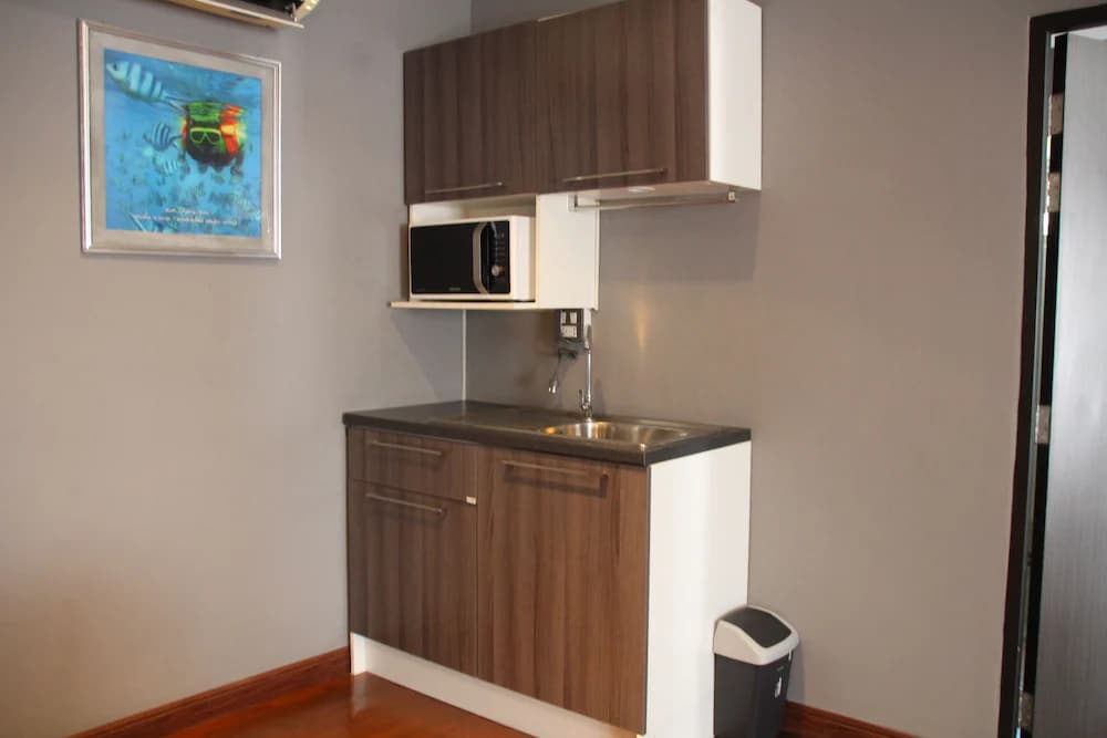 Private kitchenette