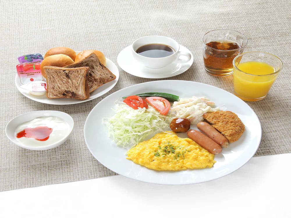 Breakfast meal