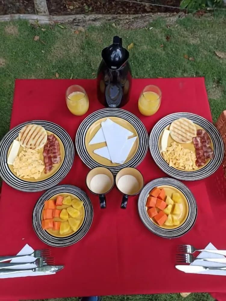 Breakfast meal