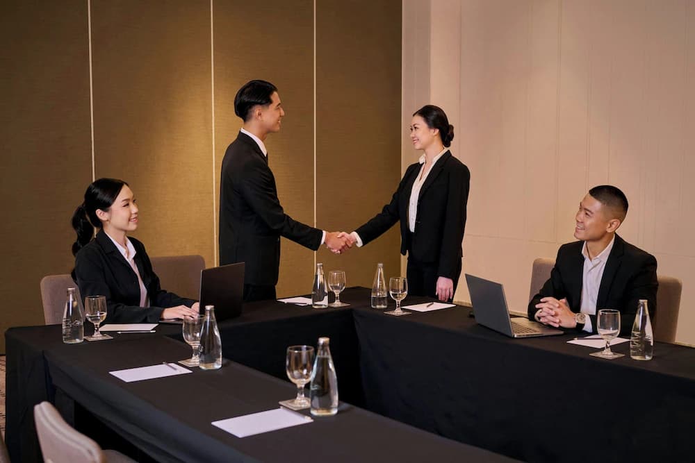 Meeting facility