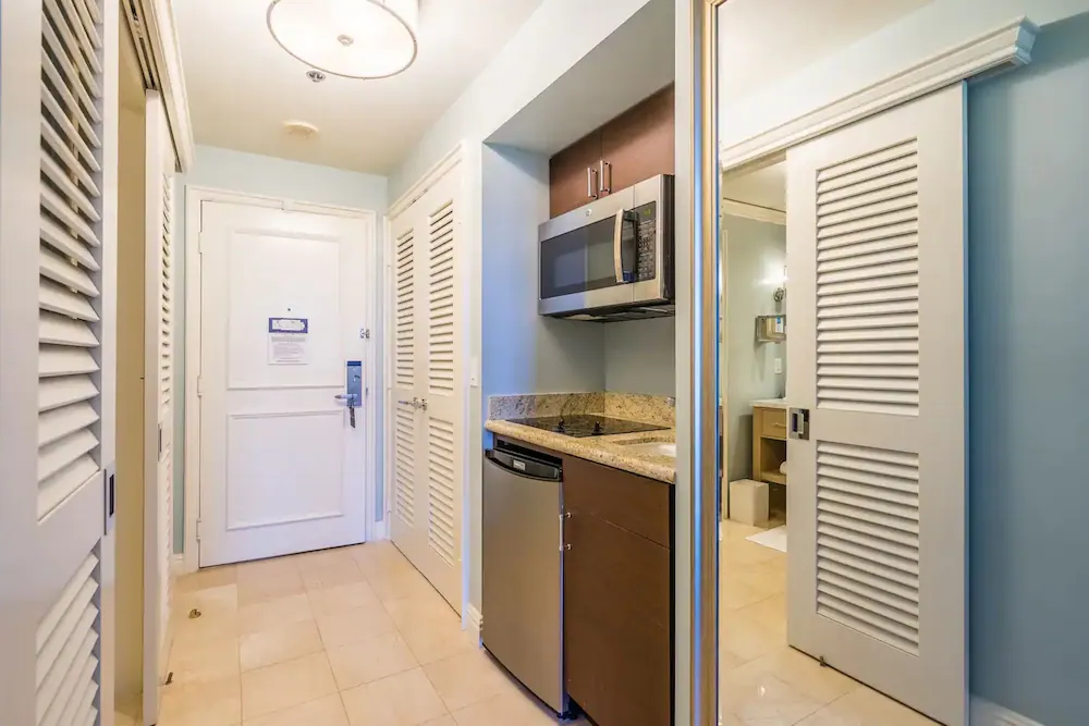 Private kitchenette