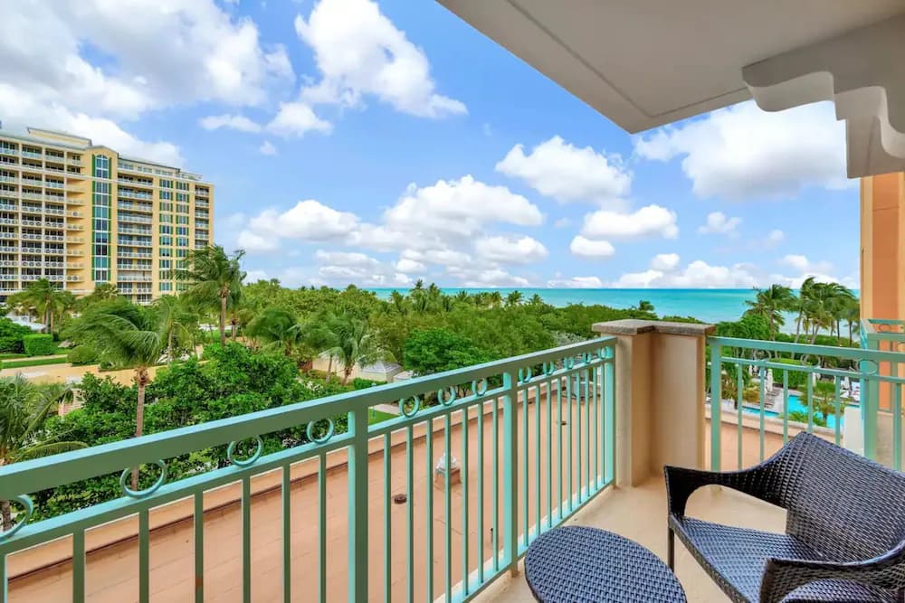 Beach/ocean view