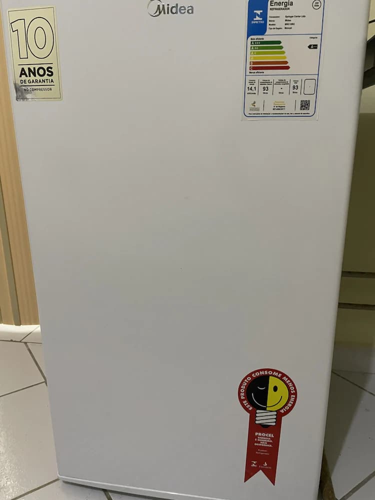 Mini-refrigerator