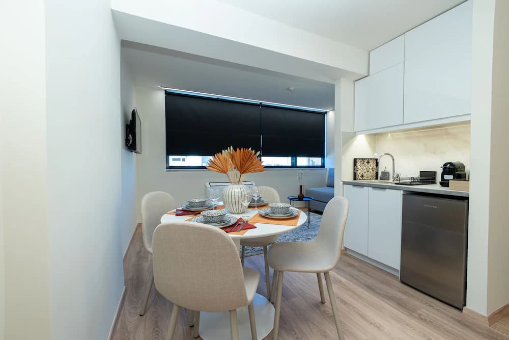 Private kitchenette