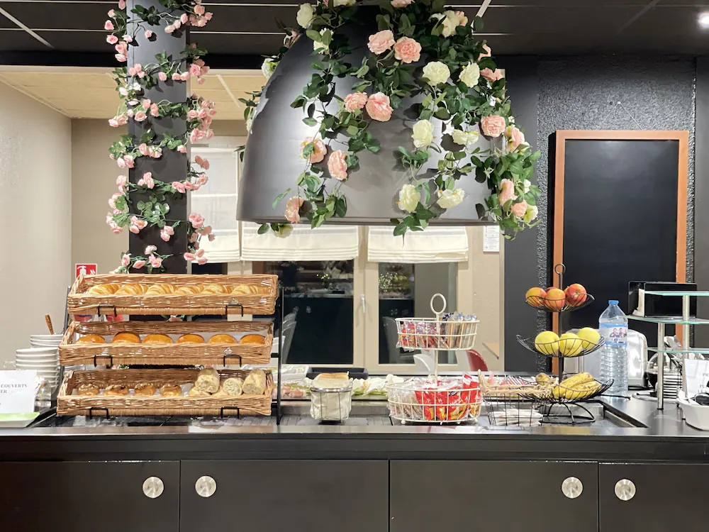 Breakfast buffet