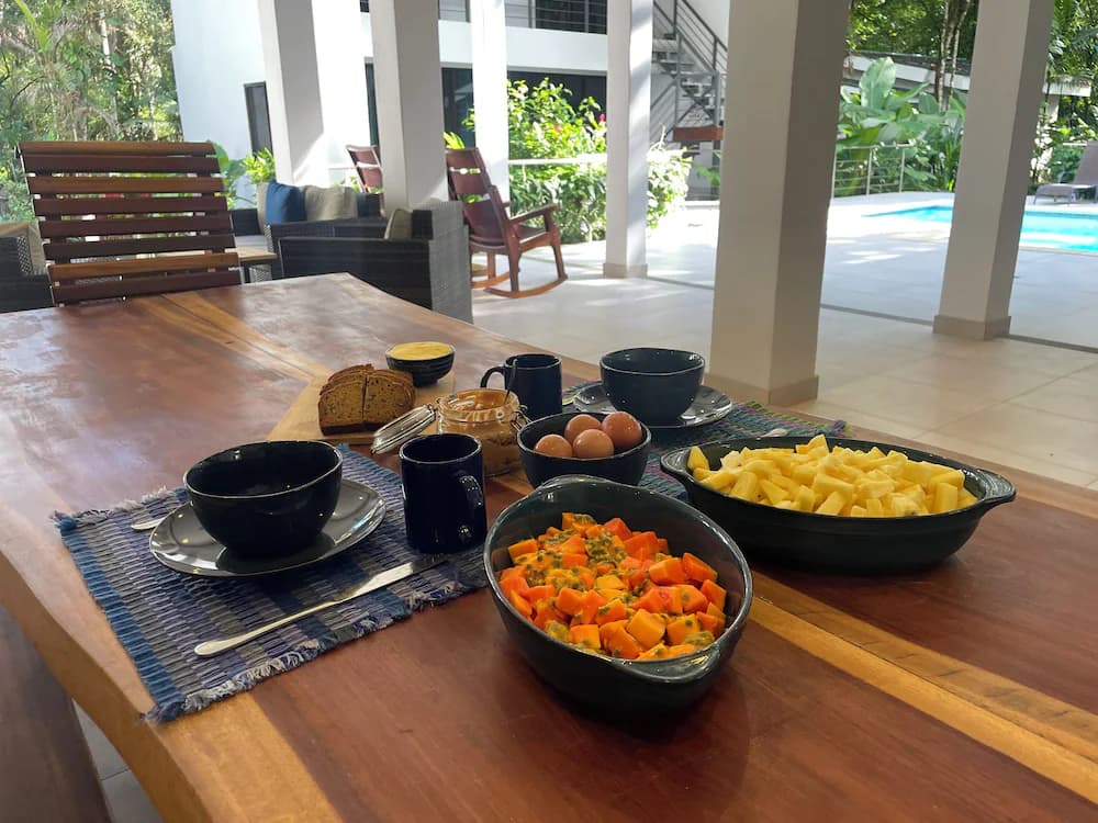 Breakfast meal