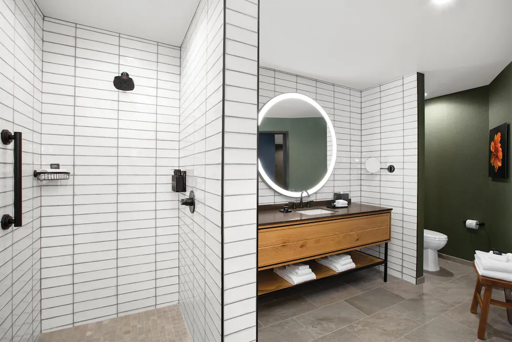 Bathroom shower