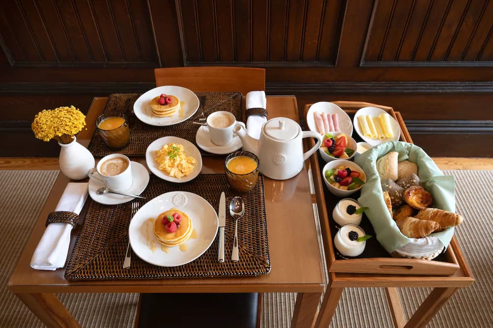 Breakfast meal