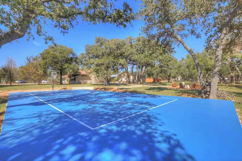 Sport court