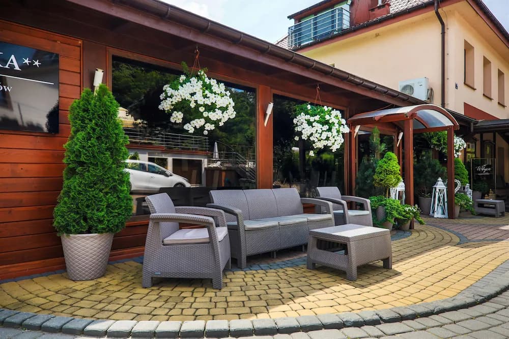 Sundeck
