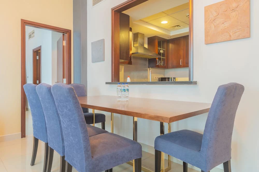 In-room dining