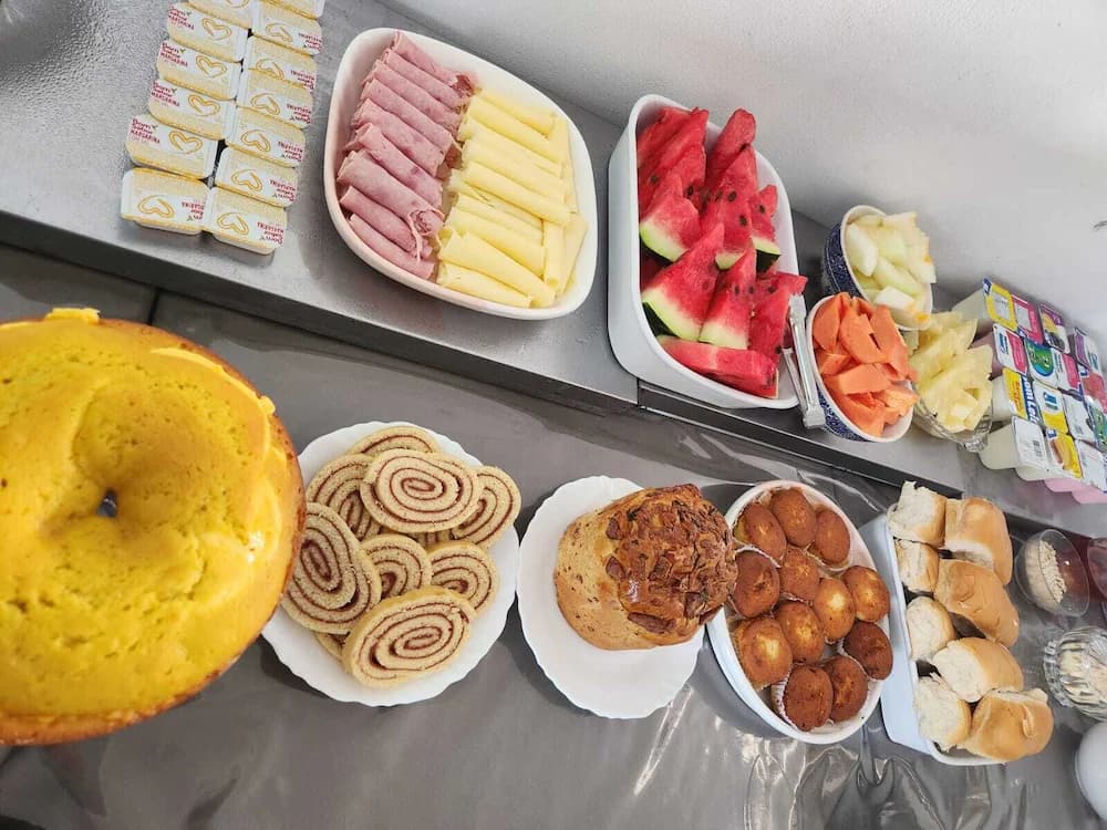 Breakfast meal