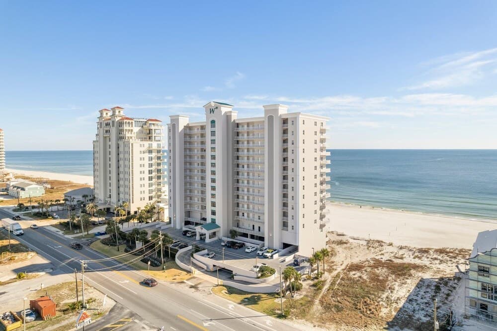 Beach/ocean view