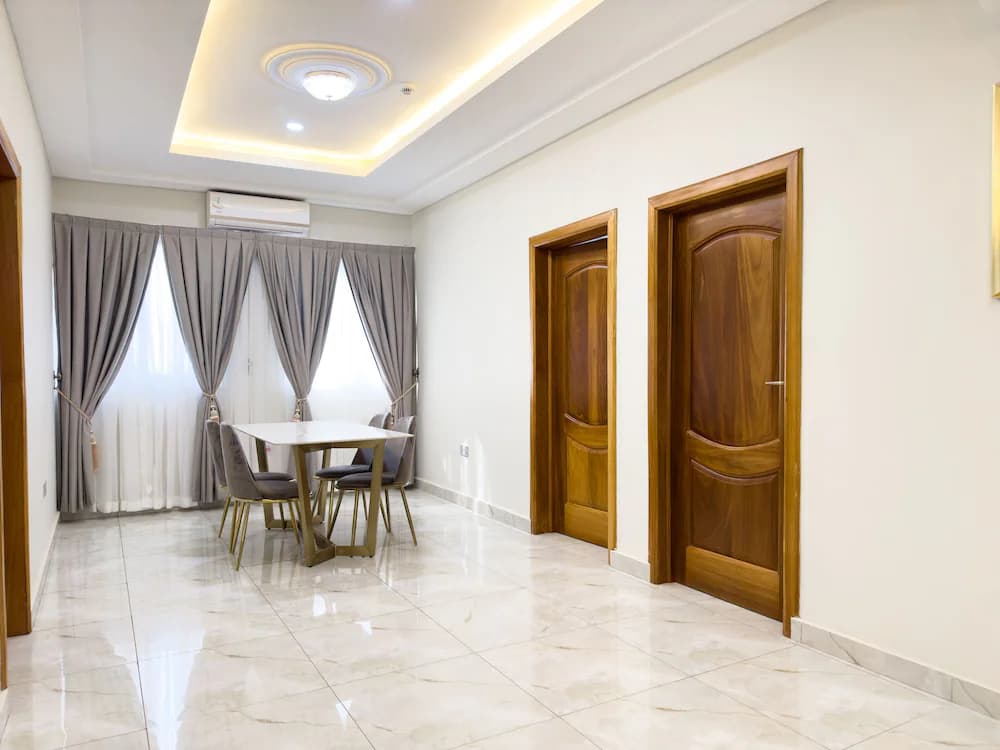 In-room dining