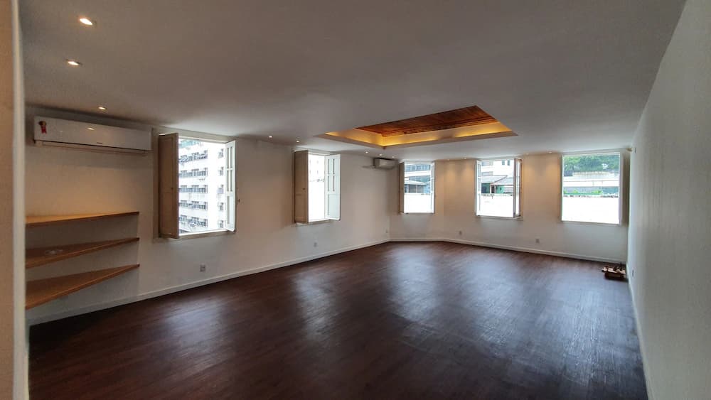 Treatment room