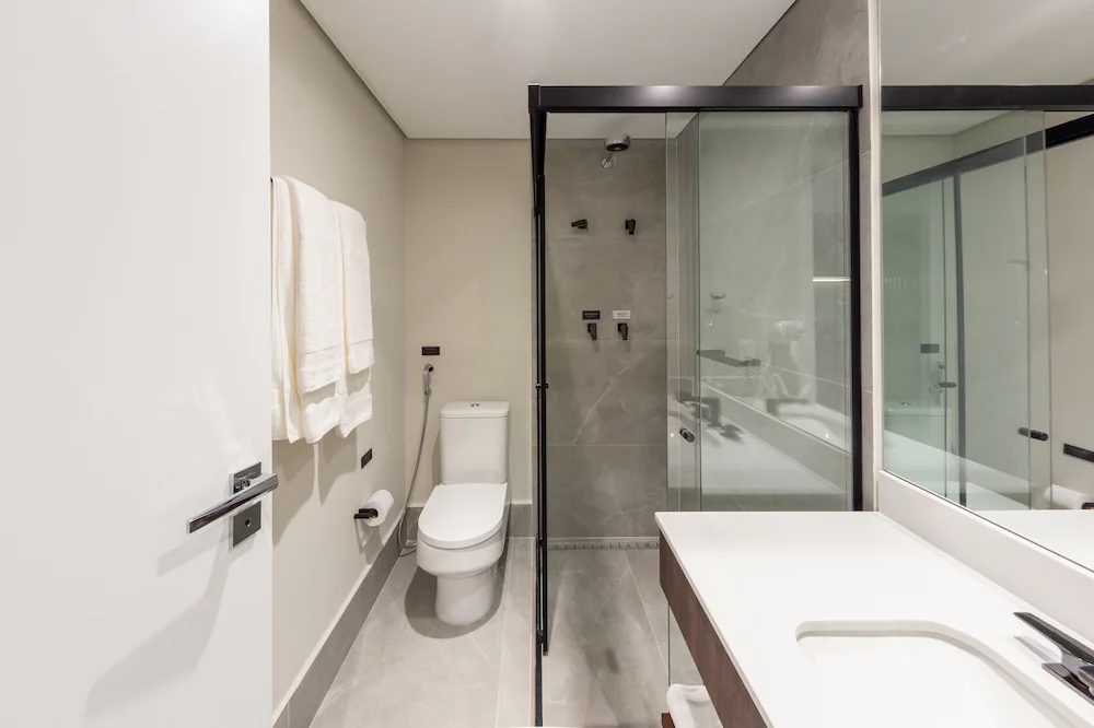 Bathroom shower