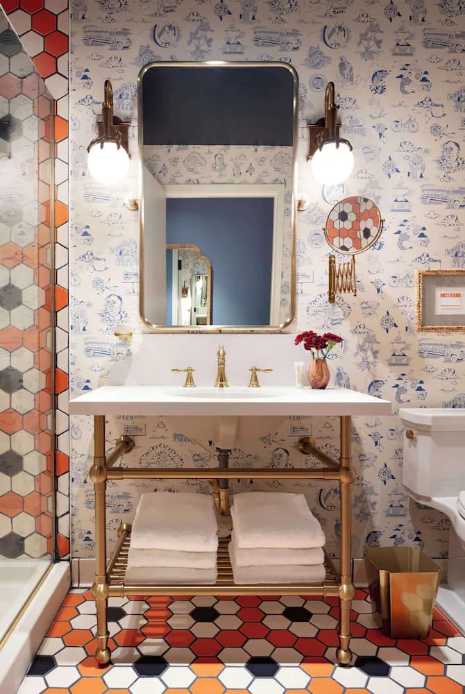 Bathroom shower