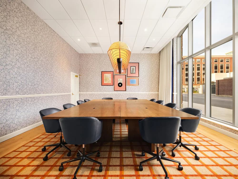 Meeting facility