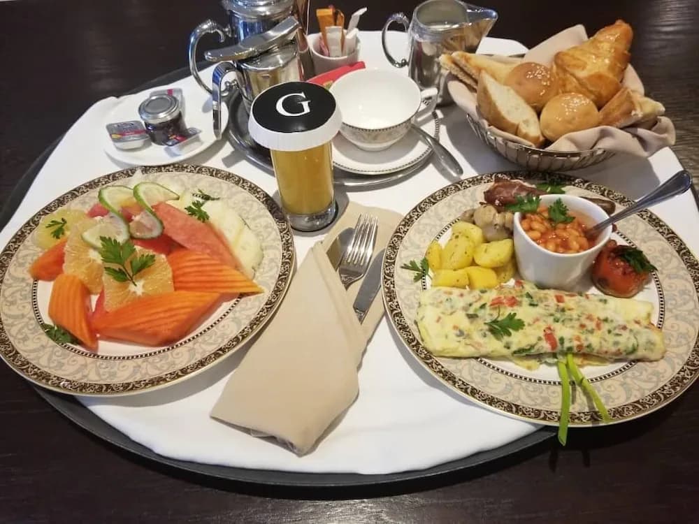 Breakfast area
