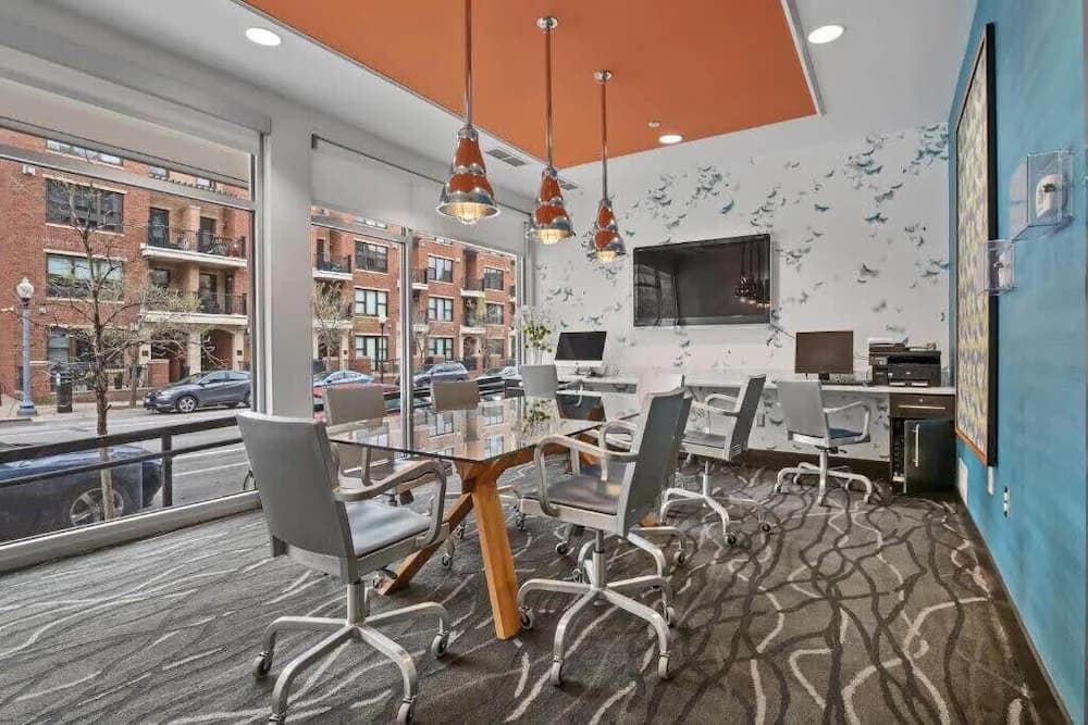 Meeting facility