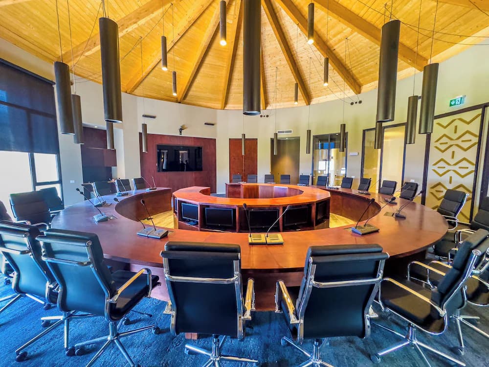 Meeting facility