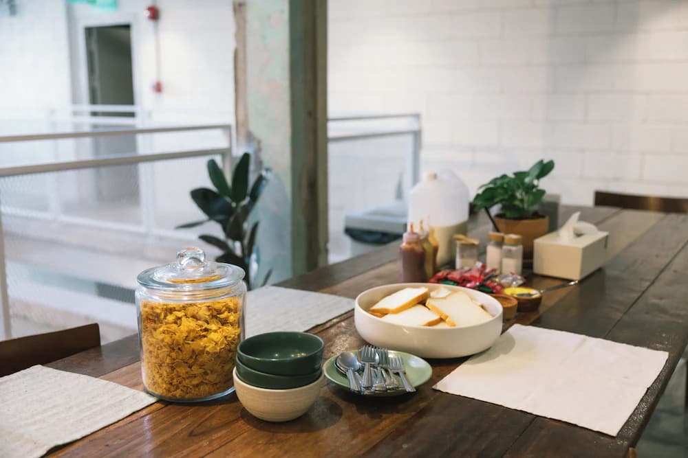 Breakfast area
