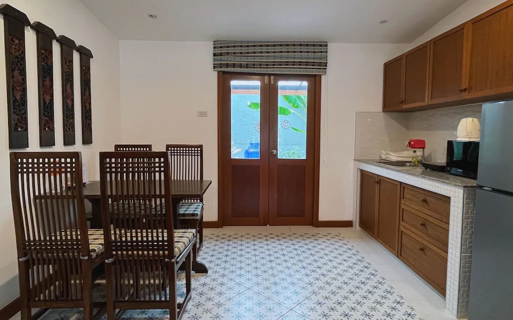 Private kitchenette