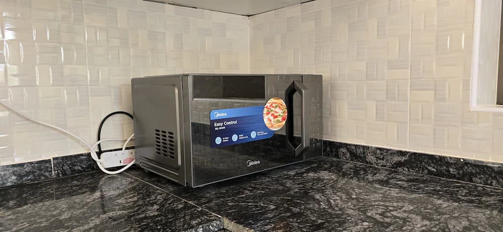 Microwave