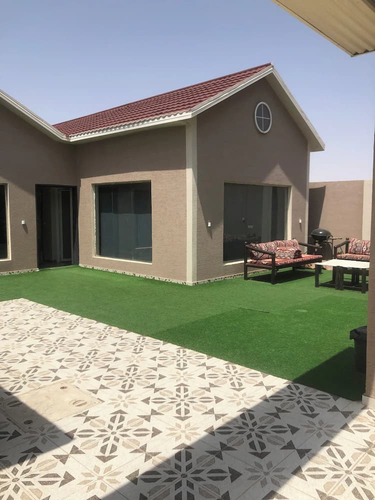 BBQ/picnic area
