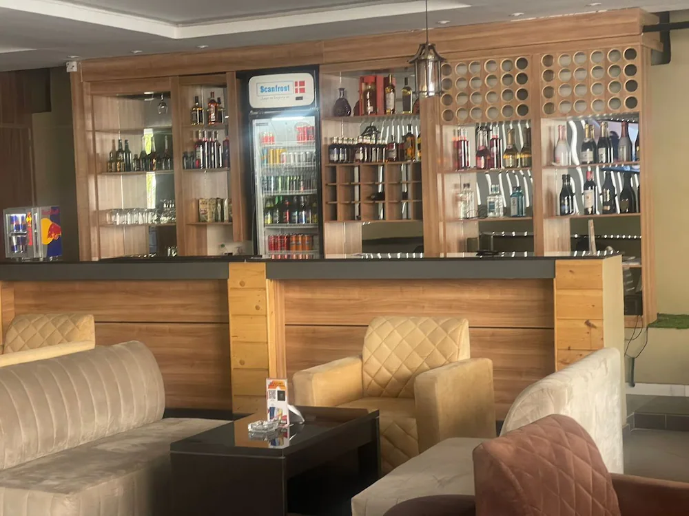 Poolside bar