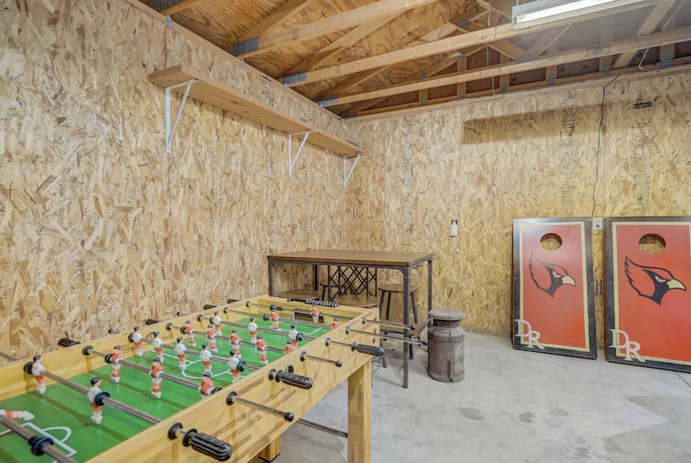 Game room