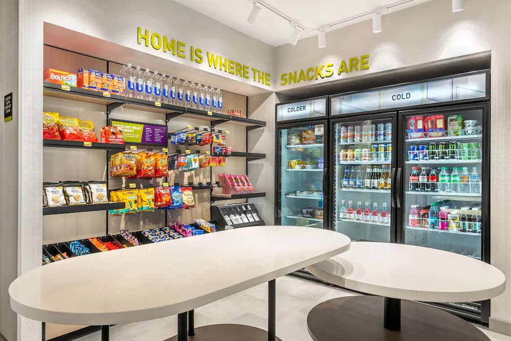 Snack bar