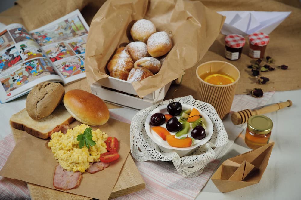 Breakfast meal
