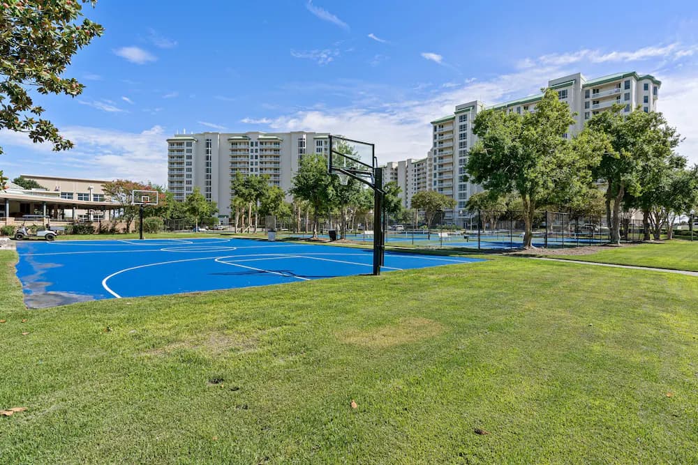 Sport court